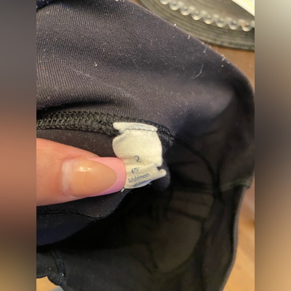 lululemon athletica Shorts - Picture 2 of 8